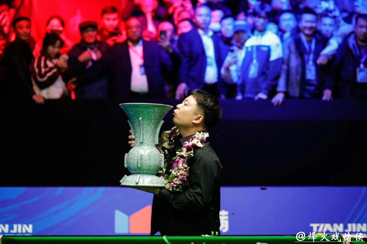 斯诺克武汉公开赛 张安达5-4险胜希尔晋级八强