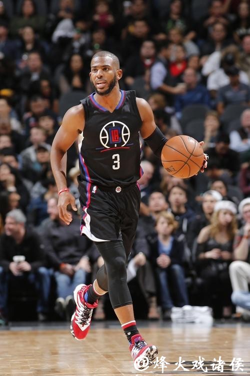 快船甩掉保罗开启阵容新篇章 40岁控卫遭猛龙放弃退役风云再起 快船甩掉保罗开启阵容新篇章 40岁控卫遭猛龙放弃退役风云再起