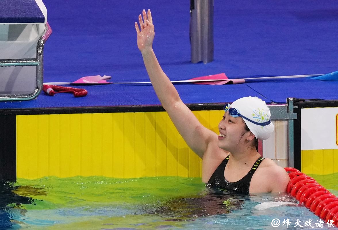 全运会女子50米自由泳 浙江选手吴卿风收获冠军 全运会女子50米自由泳 浙江选手吴卿风收获冠军