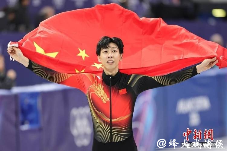 孙龙米兰冬奥获银牌,沉稳心态助他突破失败阴影 孙龙米兰冬奥获银牌,沉稳心态助他突破失败阴影